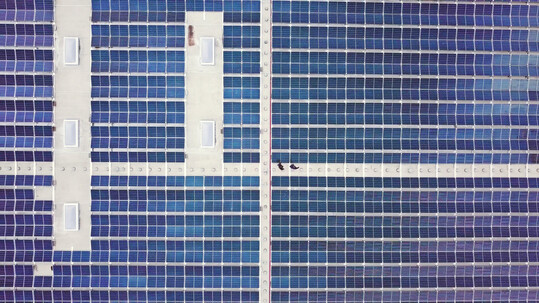 Auf dem Dach der Grtnerei Kruter wurde eine 416 kWp-Anlage installiert.