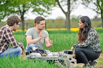 Das Verbundprojekt NOcsPS wird von der Universitt Hohenheim geleitet. Weitere Projektbeteiligte sind das Julius Khn-Institut (JKI) und die Universitt Gttingen sowie eine Reihe von Praxispartnern.