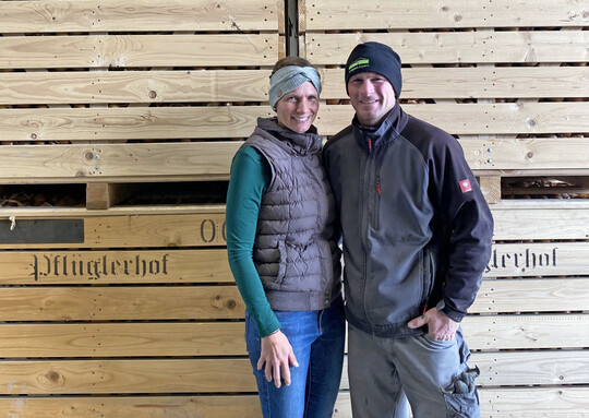 Stolze Bauherren: Carolin und Andreas Pfl�gler.