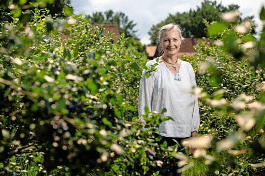 Die Bio-Heidelbeererzeugerin Sylke Herse rumte beim Ceres Award 2025 gleich zweimal ab.