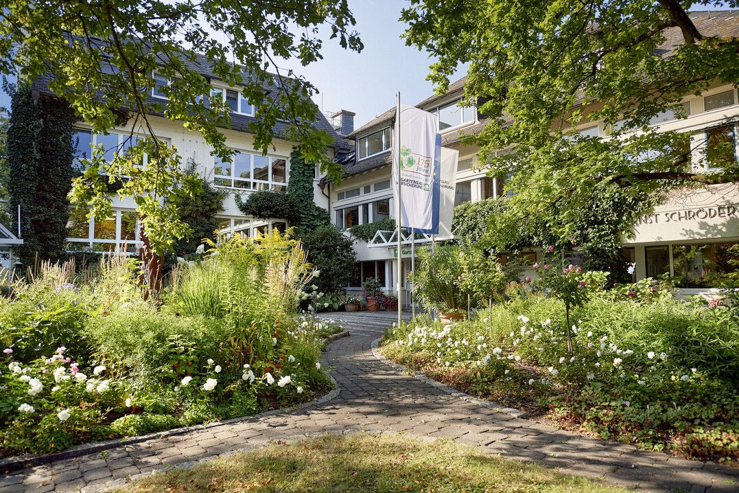 Der Spezialversicherer des europischen Gartenbaus im geschtzten Anbau und im Freiland feiert 2022 sein 175. Jubilum.