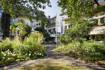 Der Spezialversicherer des europischen Gartenbaus im geschtzten Anbau und im Freiland feiert 2022 sein 175. Jubilum.