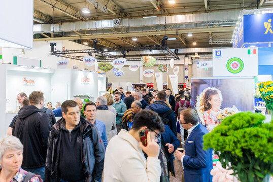 Die IPM Essen hat sich zur Weltleitmesse des Gartenbaus entwickelt und bietet neben Gartenbauprodukten aller Art Neuheiten und ganz viele Branchenkontakte. 