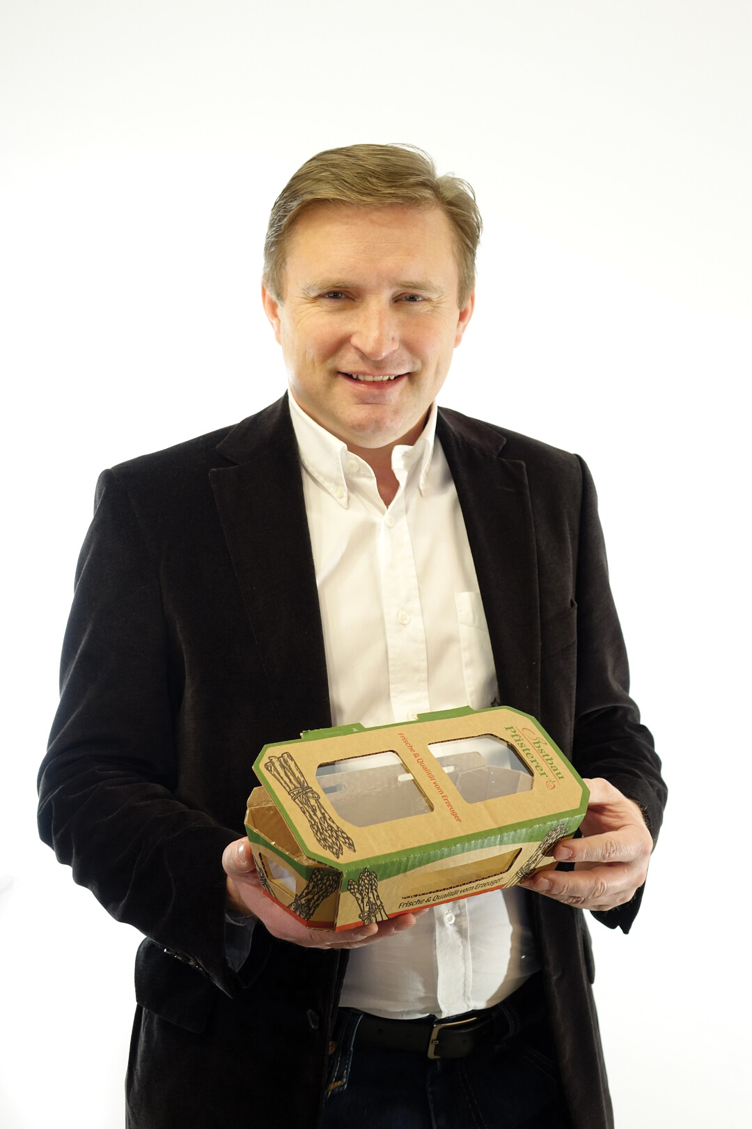 Adam Sikorski von der polnischen Firma Sofrupak freut sich ber den Innovationspreis in der Kategorie "expoDirekt" fr die Spargelverpackung SpargelPak EV++. 