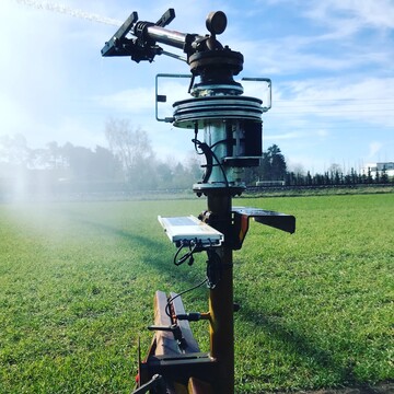 Die Raindancer Sektorsteuerung stellt den optimal zu beregnenden Bereich automatisch ein. So geht weniger Wasser daneben.