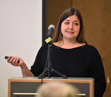 Cathleen Cordes stellte bei der Beraterhochschultagung ihr Unternehmen Evergreen-Food mit Sitz in Vechta vor, in dessen Gewchshusern die Mikroalgen Chlorella und Spirulina kultiviert werden. 