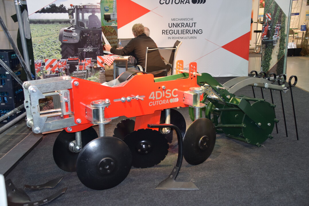 4 Disc erhielt fr die Reihenhackmaschine "Cutora" einen Innovation Award.
