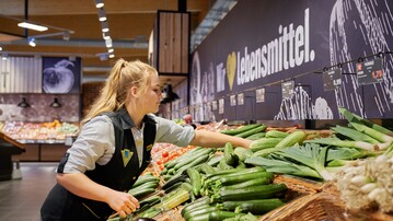 Edeka bietet ab sofort Salatgurken unverpackt an.