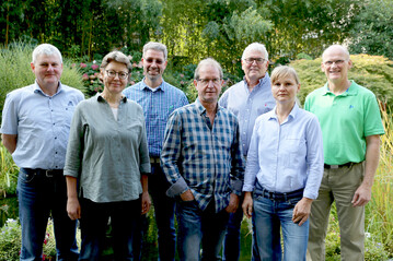 Das Auendienstteam der Gartenbau-Versicherung am Niederrhein arbeitet zuknftig noch intensiver zusammen. (v.l.n.r.: Klaus Bingel, Margarete Kleine, Herbert Janssen, Michael Knobloch, Jan Verbraeken, Nicole Bergmann, Pim Westerman; nicht im Bild: Thomas Stiller)