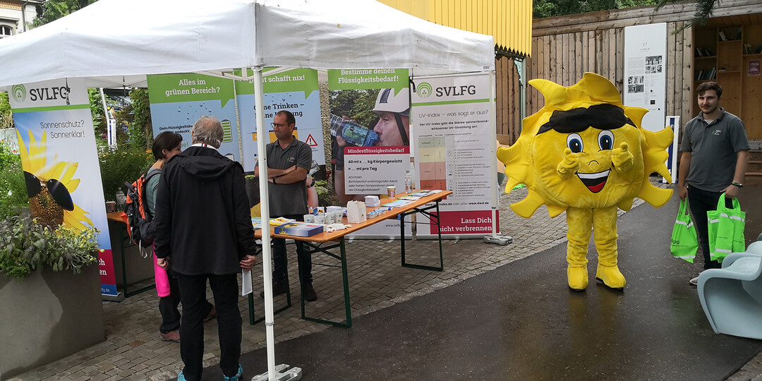 Die SVLFG beriet zum Sonnenschutz und Trinkverhalten auf der Landesgartenschau in berlingen.  