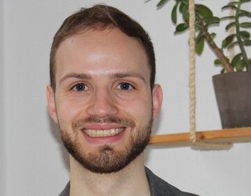 Ludwig-Wilhelm-Ries-Preis geht an Fabian Frixen.