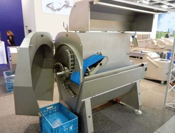 Eillert hat die Bandschneidemaschine
Slice-30 berarbeitet.