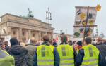 Eindrücke von der Demo vor dem Brandenburger Tor.