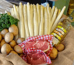 Mit Geschenkkörben lassen sich zusätzlich Umsätze generieren.