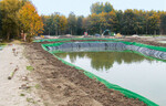 Als Fischteich konzipiert, könnte dieser Teich von FWB Folienwasserbecken auch als Wasserspeicher in einem Gemüsebaubetrieb dienen.