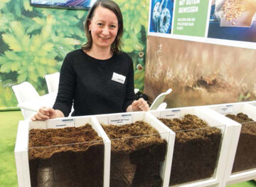 Ulrike Wichmann zeigte die drei Cocopeat-Qualitten von Gramoflor. 