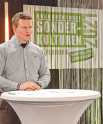 Der Agravis Raiffeisen Branchentreff Sonderkulturen 2021 fand online statt. Im Bild Moderator Arne Klages.