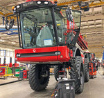 Im Werk in Steenwijk werden alle Maschinen individuell gefertig. Die meisten Bauteile stammen dabei von nahegelegenen Partnern.