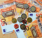 Mit der Rentenanpassung erhalten die Rentenbezieherinnen und Rentenbezieher in der Alterssicherung der Landwirte mehr Geld.