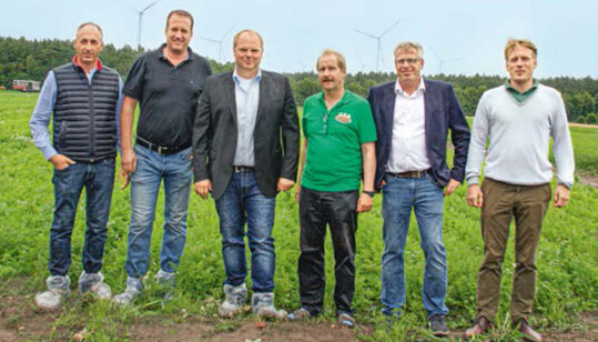 Einige Mitglieder des Arbeitskreises Mhren zusammen mit Organisator Dr. Hans-Christoph Behr (4. v. l.) von der Agrarmarkt Informations- Gesellschaft, AMI.