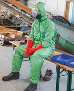 Anwenderschutz im Fokus – persönliche Schutzausrüstung im Pflanzenschutz vorgeführt.