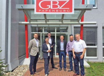 Zu Besuch bei der Gartenbauzentrale Papenburg. V.l.: Bertram Fleischer, Gitta Connemann, Dirk Matuszewski, Reiner Borrmann, Thomas Albers und Jochen Winkhoff
