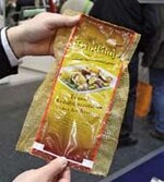 Netzbeutelvariante von
Affeldt mit doppelter Banderole
auf der Vorder- und
Rückseite der Verpackung