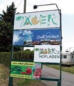 Je nach Bestuhlung kann im „Gwächshaus“ mit 100 bis 200 Gästen gefeiert
werden.