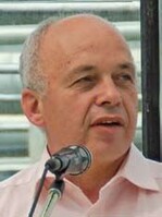 Bundesrat Ueli Maurer kennt
keine Branche, die sich in den
letzten Jahren so bewegt hat
wie der Gemüsebau.