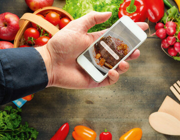 Hilft unerfahrenen Verbrauchern: Die Lieferung von Lebensmitteln plus Rezepten.