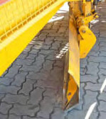 Längere Leitbleche formen
bessere Dämme.