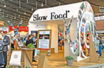 Die Schnecke ist das Symbol der „Slow Food“-Bewegung – hier
als Messestand.