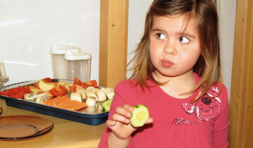 In Kindergrten wird seit einigen Jahren verstrkt auf
das Angebot von frischem Obst und Gemse geachtet.