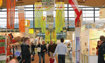 Auch in diesem Jahr stehen die Vorzeichen auf Erfolg:
Etwa dreihundert Aussteller haben sich bereits zur expoSE
und expoDirekt 2014 in Karlsruhe angemeldet.