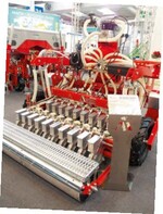 Die Feldsalat-Sämaschine Agricola 640 SNT von Trinkel