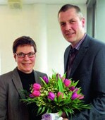 Vorsitzender Christian Ufen
dankt Dr. Franziska Waldow,
JKI, für ihre Ausführungen
zu den Lückenindikationen
im Gemüsebau.