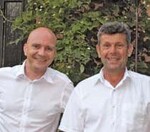 Gerhard Kempe und
Carsten Klinge, Segnitz am
Main, gründeten 2006 die
Coir Project GbR zu Produktion
und Vertrieb von Kokossubstrat
aus Sri Lanka.