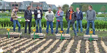 Neben dem Saatgut anderer Gemsearten ist Zwiebelsaatgut ein
wichtiges Produkt bei Bejo, das auf den offenen Tagen prsentiert
wird.