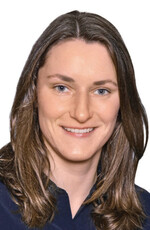 Johanna Krebs: „Wir vermitteln nicht nur, sondern wir sensibilisieren auch die Betriebe für Menschen mit Flucht-
erfahrung. Denn sie sind es, mit denen wir dem Fachkräftemangel entgegenwirken können.“