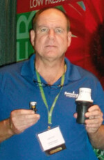 Corbett Falgout vertritt das
US-Unternehmen Senninger.