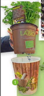 Die MBF-Übertöpfe mit Bewässerungssystem von Pöppelmann.