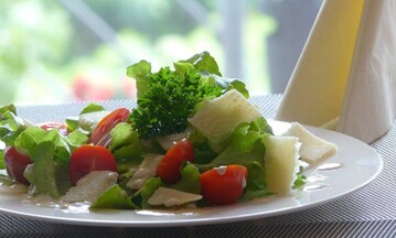 Quelle/ Fotograph: Wupi, Titel: "Gesundes aufm Tisch" - http://piqs.de/fotos/177461.html