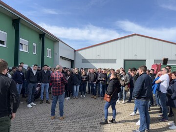 Intensiver Austausch trotz groem Andrang beim Treffen der Jungmarktgrtner.