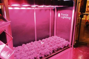 Senmatic
zeigte eine praxiserprobte
LED-Leuchte fr
den Gartenbau.