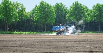 Allein auf weiter Flur bewegt sich der Dmpfroboter vllig
unbeaufsichtigt.