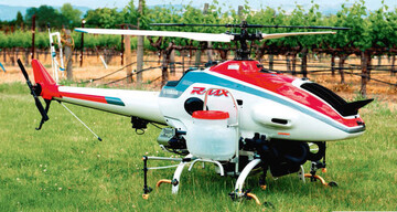 Eine Drohne beim Einsatz
in der Landwirtschaft.