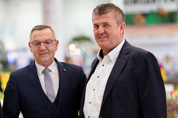Immer im Gesprch geblieben: ZVG-Prsident Jrgen Mertz und Landgard-Aufsichtsratsvorsitzender Bert Schmitz auf der Grnen Woche im Januar 2020 in Berlin. 